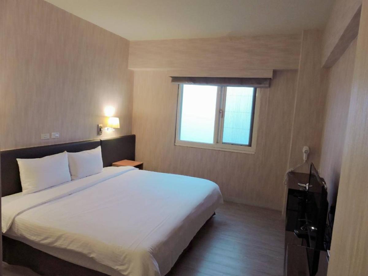 טאיפיי Walker Hotel - Sanchong מראה חיצוני תמונה