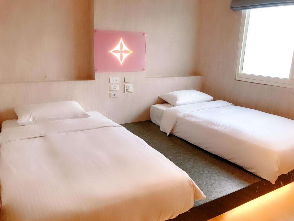 טאיפיי Walker Hotel - Sanchong מראה חיצוני תמונה